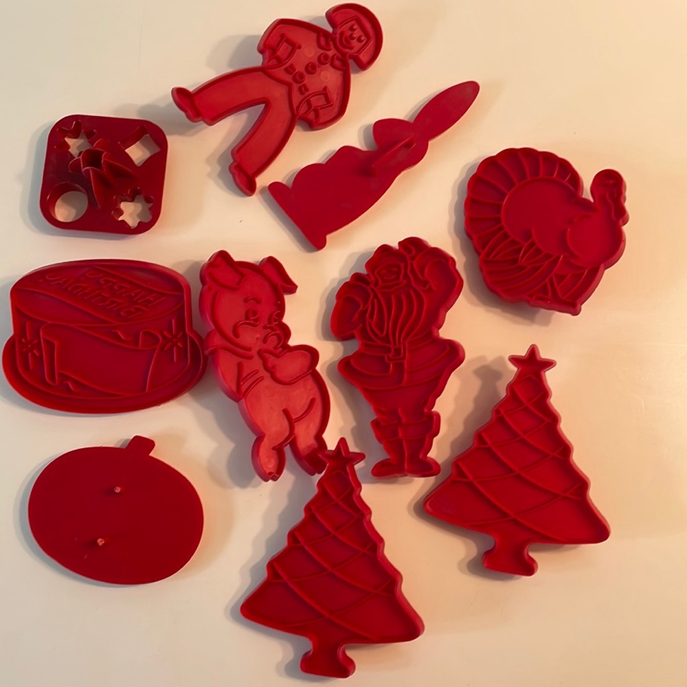 Vintage Tupperware Cookie Cutters
